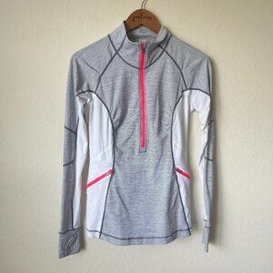 Lululemon Jacket Womens 6 Run Wild Gray Lace Back 1/2 Zip Thumbholes Athletic